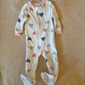 CARTER'S Baby Girl's FLEECE FOOTED ZIPPER SLEEPER Hearts Pattern in color White